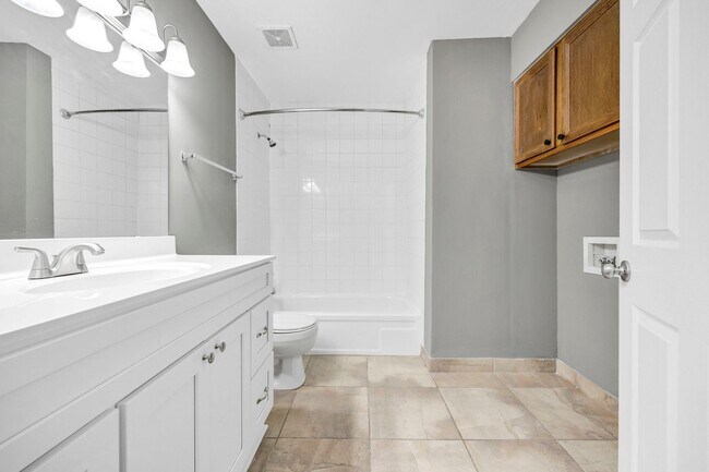 Building Photo - cpi7