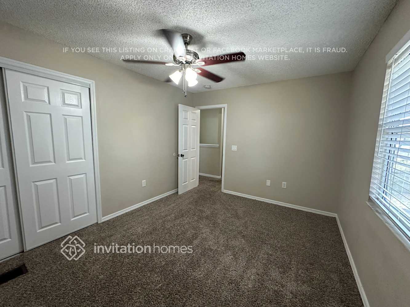 Building Photo - 1270 Navarre Dr