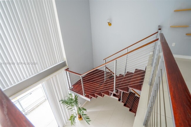 Building Photo - 350 S Miami Ave