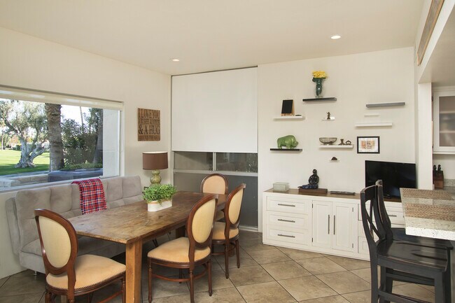 Building Photo - 501 Desert Lakes Cir