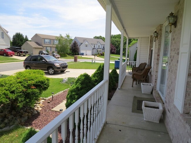Building Photo - Coming Soon -  Charming 4 bedroom in Salem...