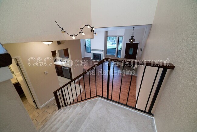 Building Photo - 2890 E Huntington Blvd