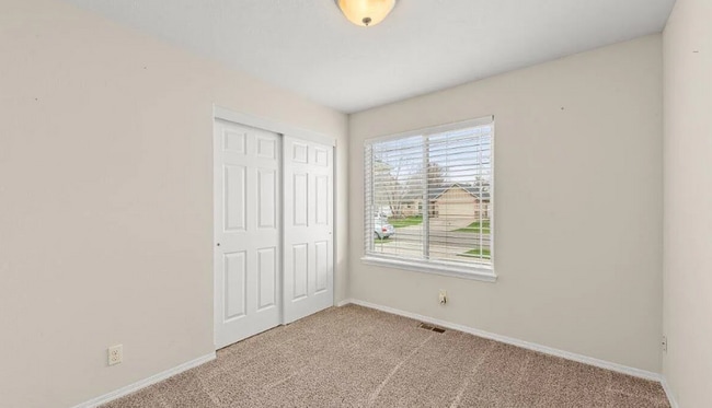 Building Photo - 3 Bed, 2 Bath, Single Level House in Post Falls