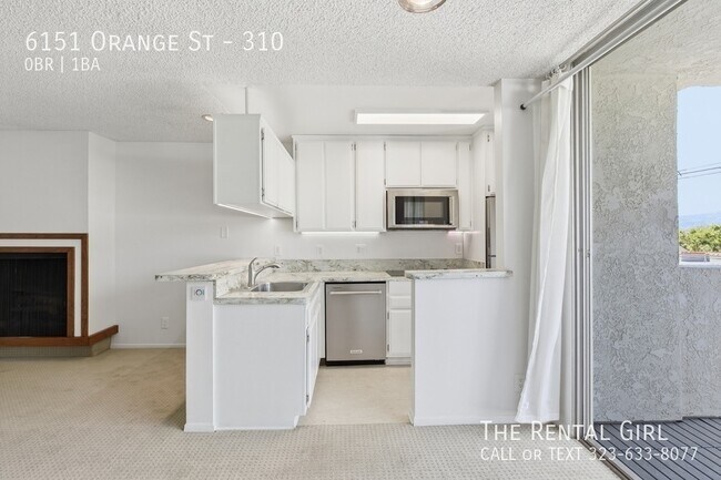 Building Photo - 6151 Orange St