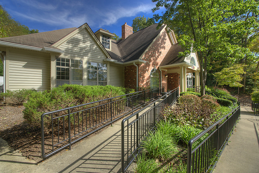 Building Photo - Timber Point Apartments