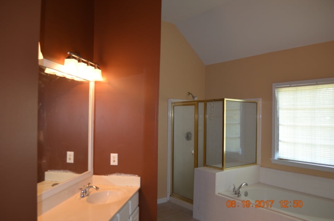 Master bathroom - 11075 Regal Forest Dr.