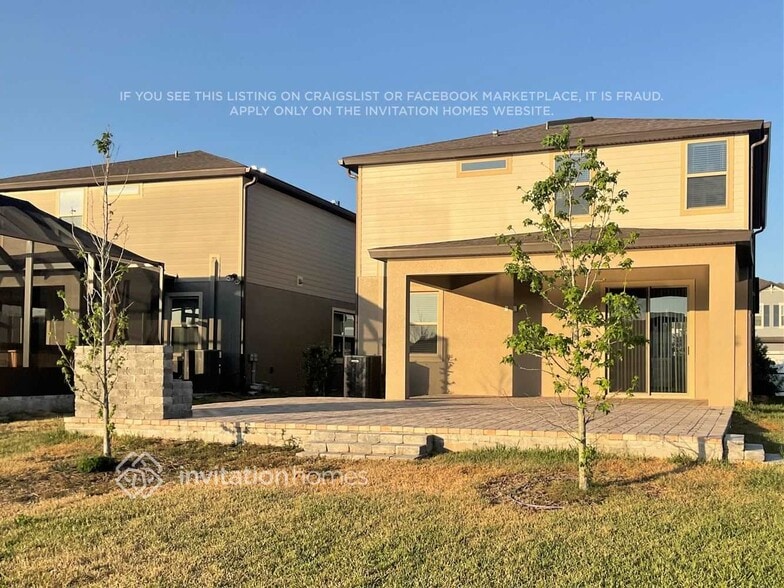 Building Photo - 7603 Pool Compass Loop