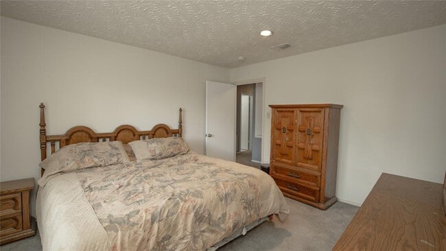 Building Photo - 1226 Brook Grove Dr