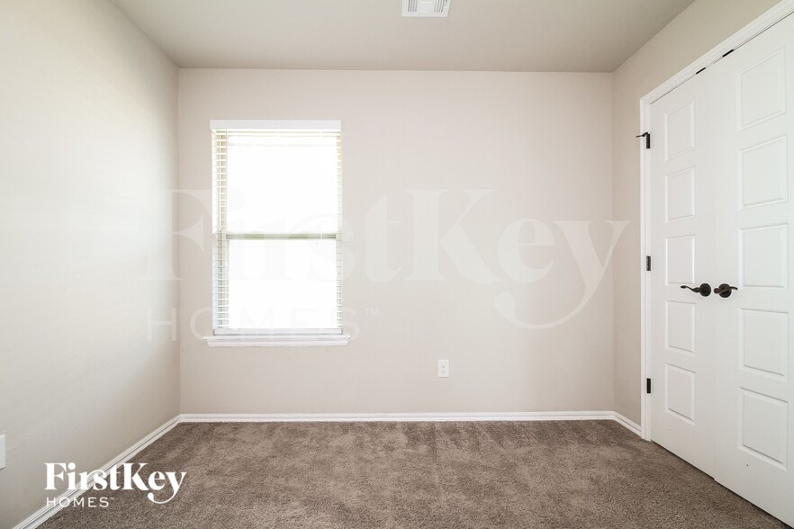 Building Photo - 19708 Forsythe Dr