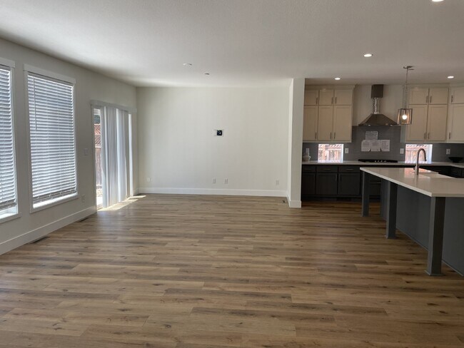Building Photo - 1705 Berrywood Dr