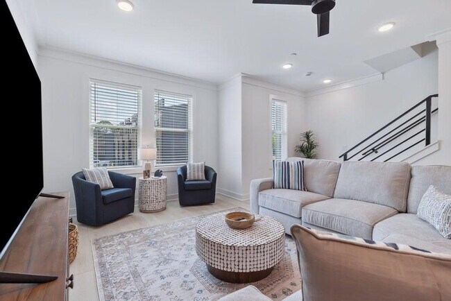 Building Photo - 154 Blue Eden Lp