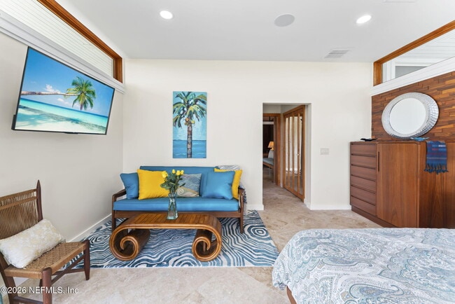 Building Photo - 2337 Seminole Rd