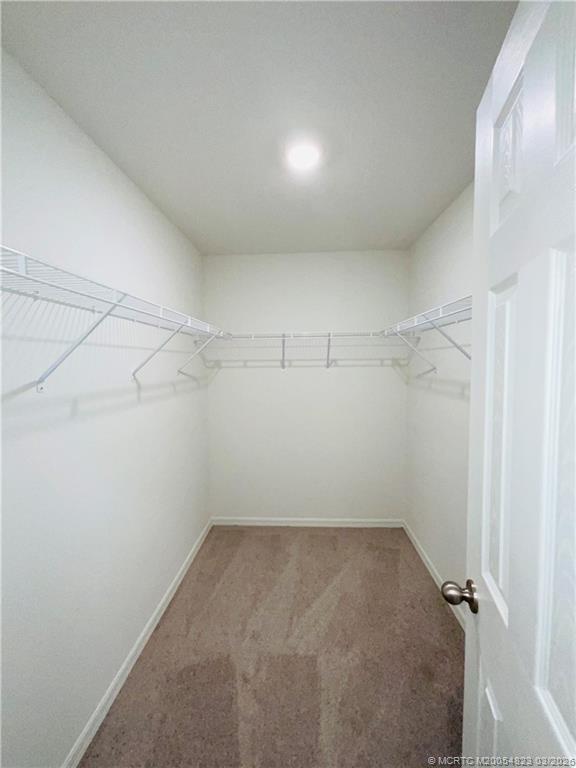 Building Photo - 934 SW McDevitt Ave