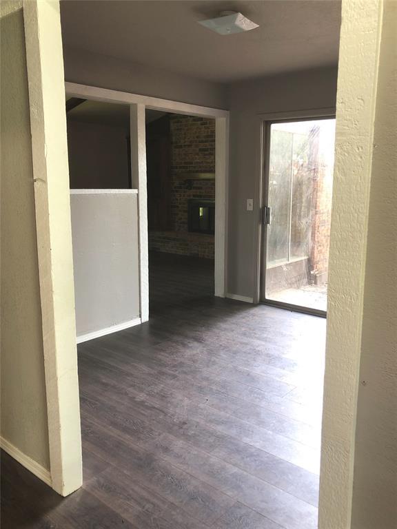Building Photo - 1512 Venus Cir