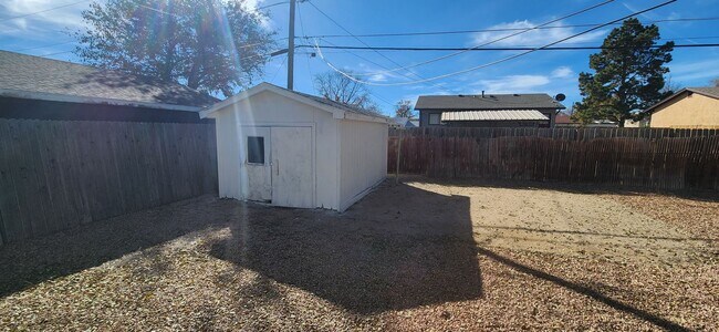 Building Photo - 3218 Canterbury Ln