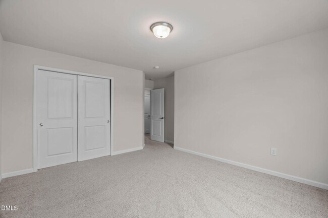 Building Photo - 4712 Winnipesaukee Ln