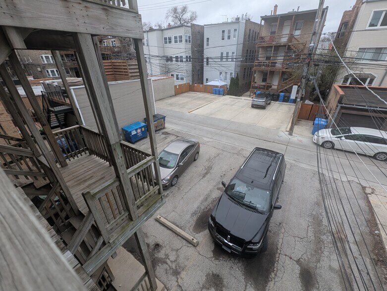 Building Photo - 3824 N Fremont St