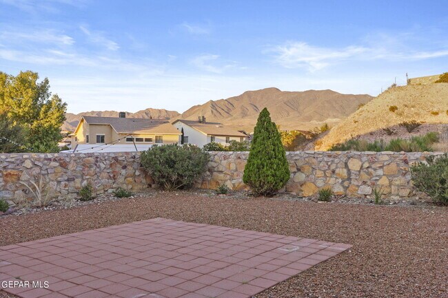 Building Photo - 1476 Luz De Sol Dr