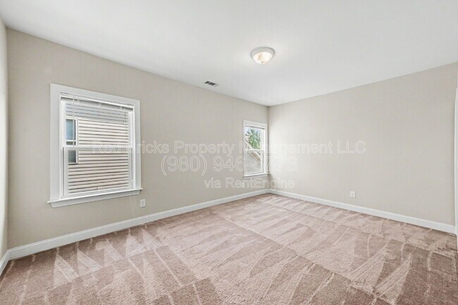 Building Photo - 2259 Prairie Rd