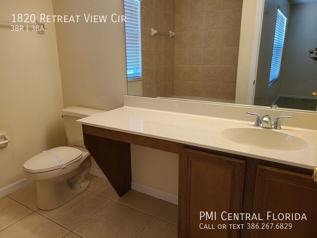 Building Photo - 1820 Retreat View Cir