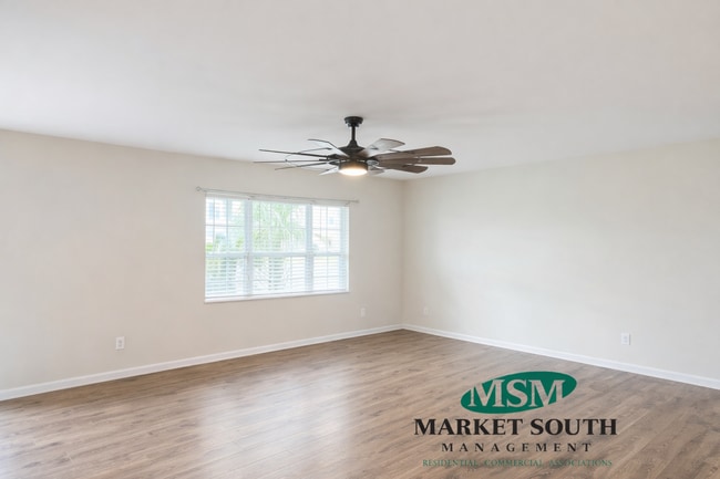 Building Photo - Townhome In Harmony Townes- Furnished or Unfurnished