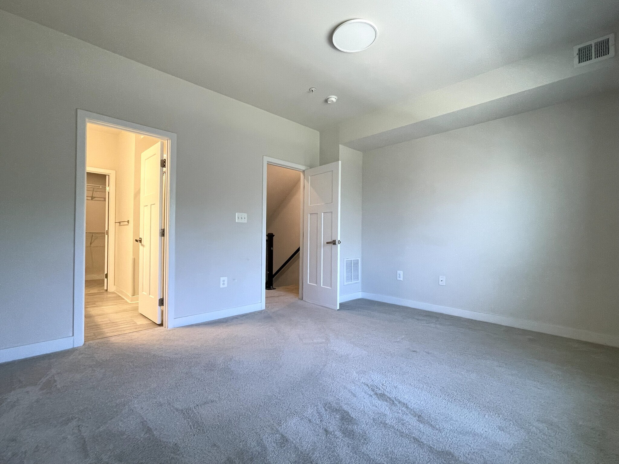 Building Photo - 3620 Jamison St NE