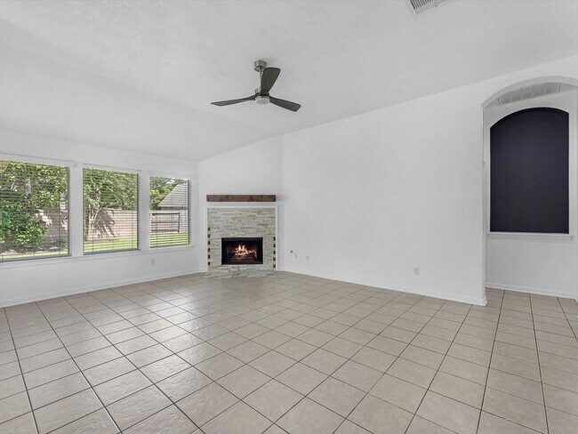 Building Photo - 13707 Birney Point Ln