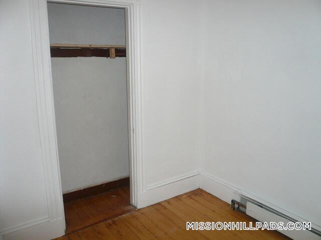 Building Photo - 140 St Alphonsus St