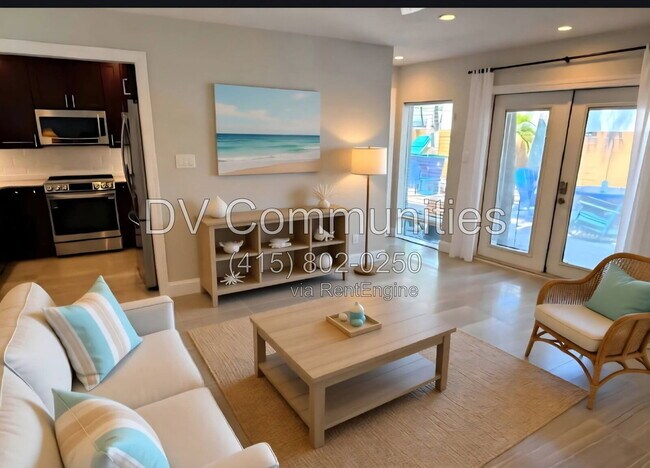 Building Photo - 2802 Pass a Grille Way
