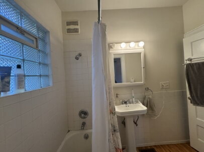 Building Photo - "Charming 3-Bed Hardwood Haven in (Powderhorn) Minneapolis – Spacious 1621 Sq Ft!"