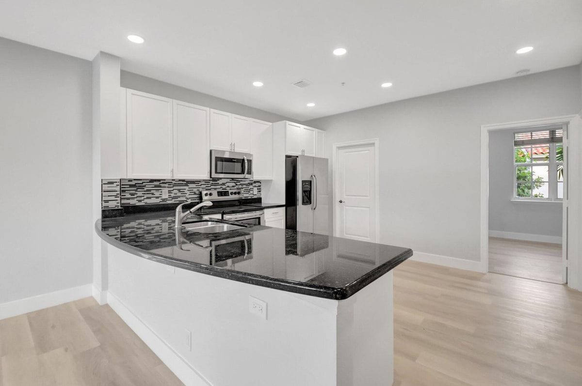 Building Photo - 1635 N Federal Hwy