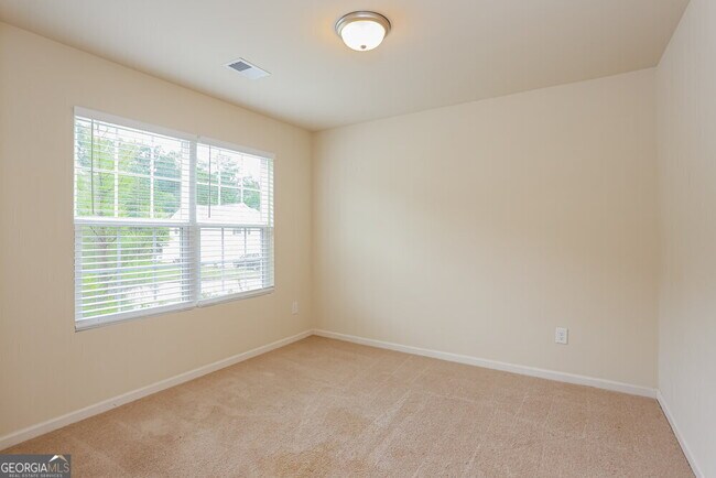 Building Photo - 130 Betty Ann Ln