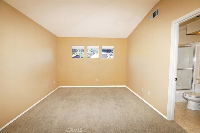 Building Photo - 2760 Hidden Hills Way W