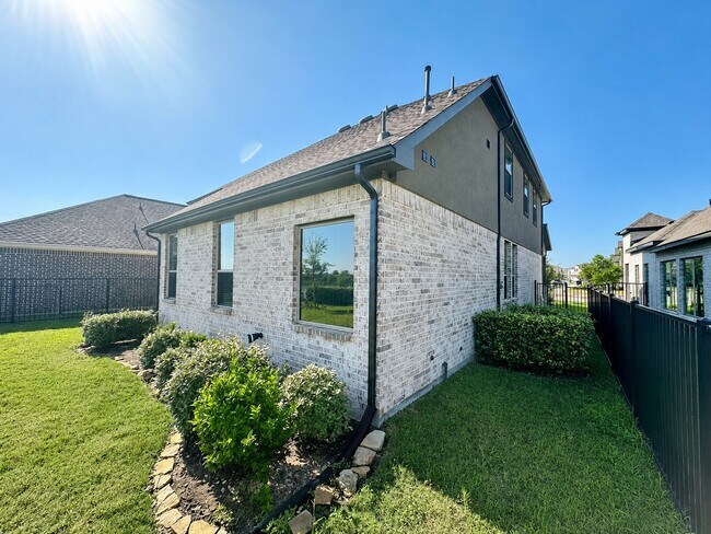 Building Photo - 21018 Camberwell Beauty Ln
