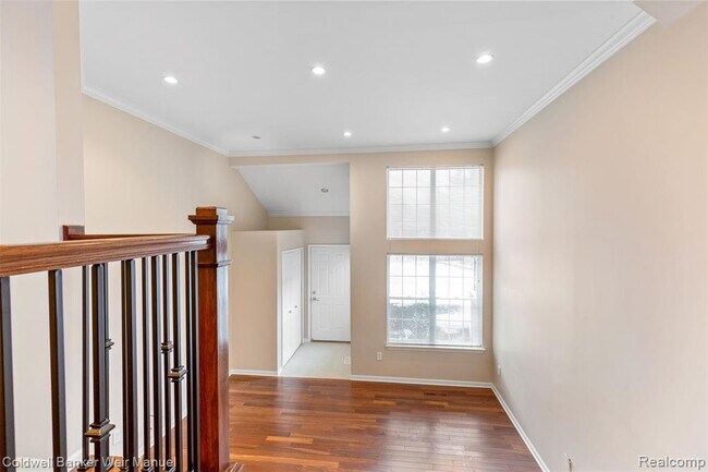Building Photo - 1566 Maryland Club Dr