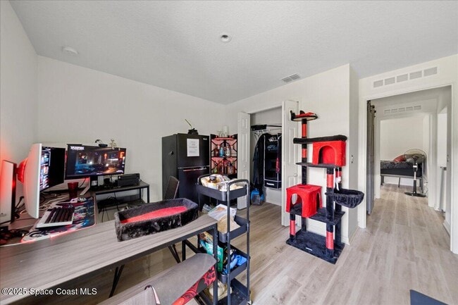 Building Photo - 487 Dadeville St SE