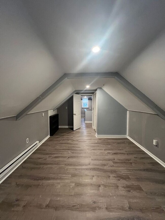 Building Photo - 2500 Linwood Rd