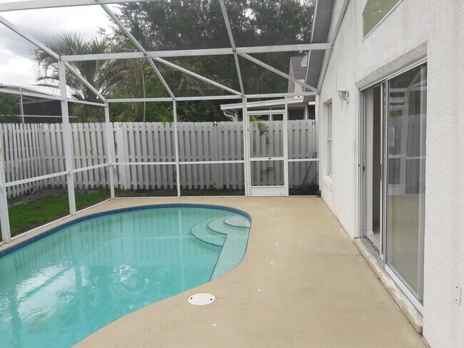 Building Photo - Coming Soon!!-3236 Brewster Dr Kissimmee FL 34743