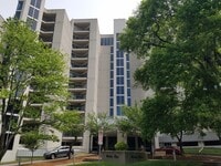 Building Photo - GREAT DEAL FOR SHORT TERM LEASE. AVAILABLE NOW - AUGUST 2026. $1395  FURNISHED INCLUDING UTILITIE...