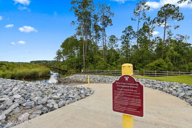 Building Photo - 66103 Edgewater Dr