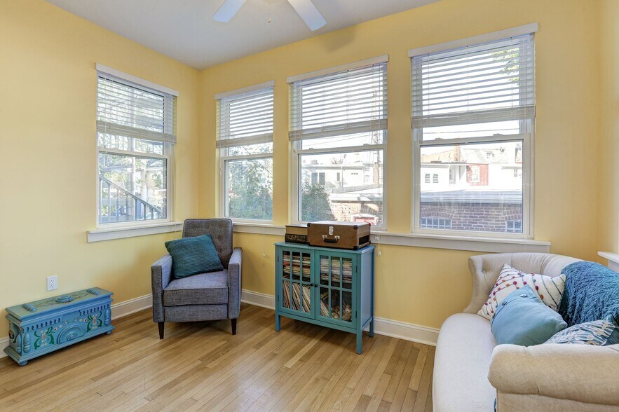 Building Photo - 4114 New Hampshire Ave NW