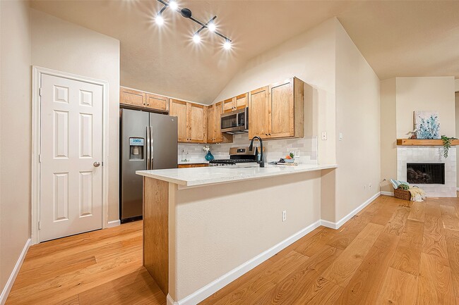Building Photo - 2910 Crescent Bend Rd