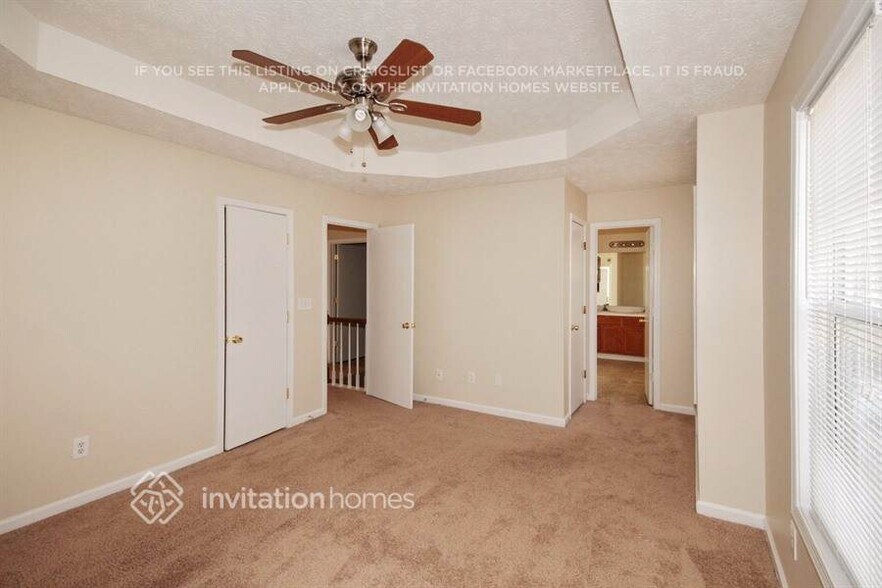 Building Photo - 2314 Kissing Tree Ln SE