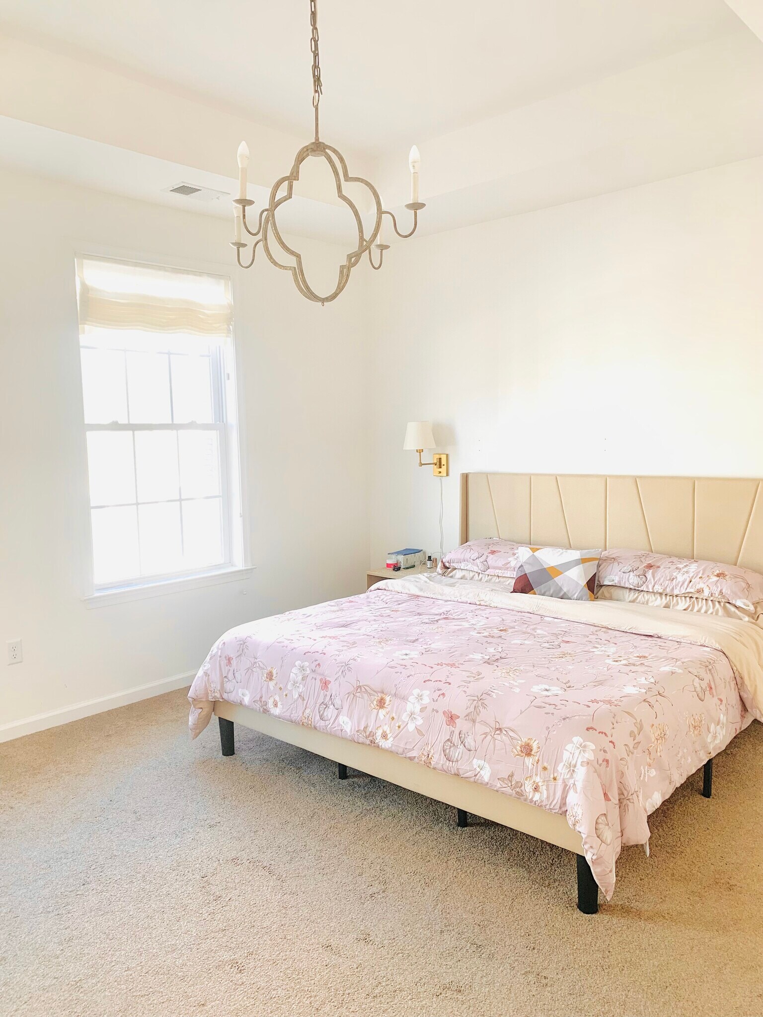 Building Photo - 33 Parkside Ln