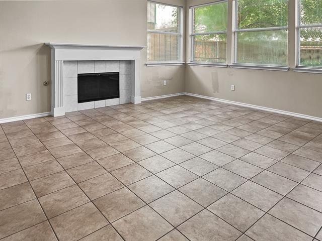 Building Photo - 4204 Jessica Ln