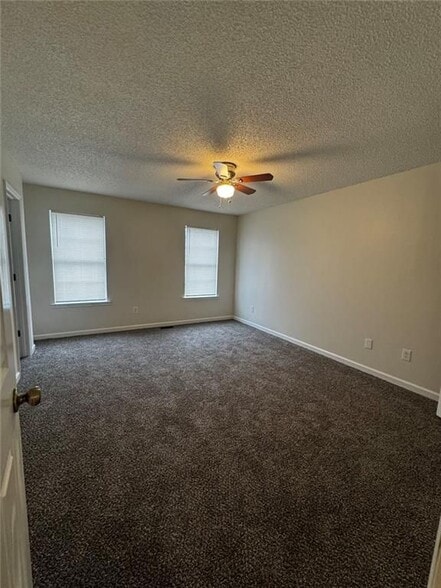 Building Photo - 875 Joseph Club Dr