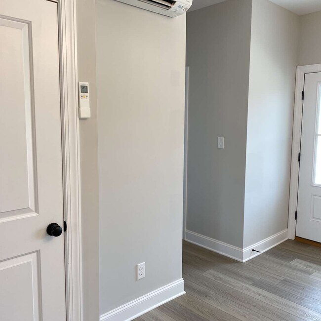 Building Photo - 1017 Ridgestone Ct