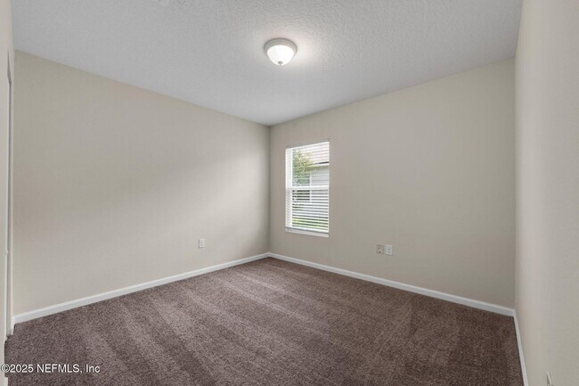 Building Photo - 11609 Yellow Perch Rd
