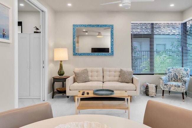 Building Photo - 15 Ocean Breeze