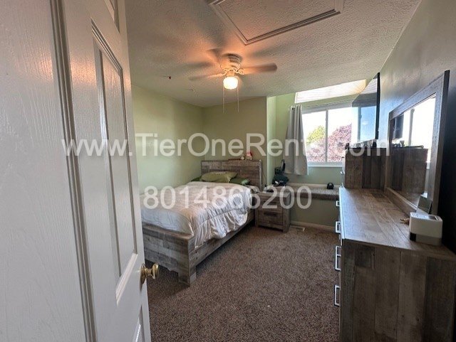 Building Photo - This property offers a NO DEPOSIT option available for qualified renters!